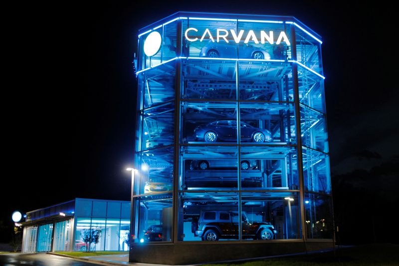 Carvana 800x533 L 1601887774 - افت سهام شرکت Carvana پس از تنزل رتبه توسط RBC Capital